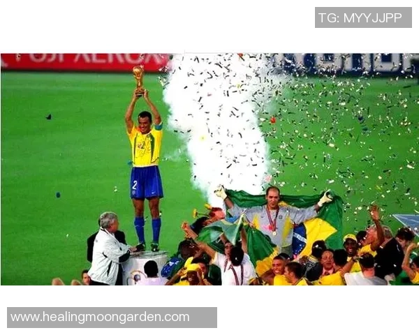 足球明星后卫的球服号码背后故事与传奇时刻揭秘